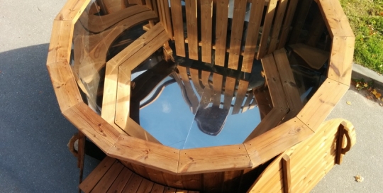 Stainless steel wooden hot tub
